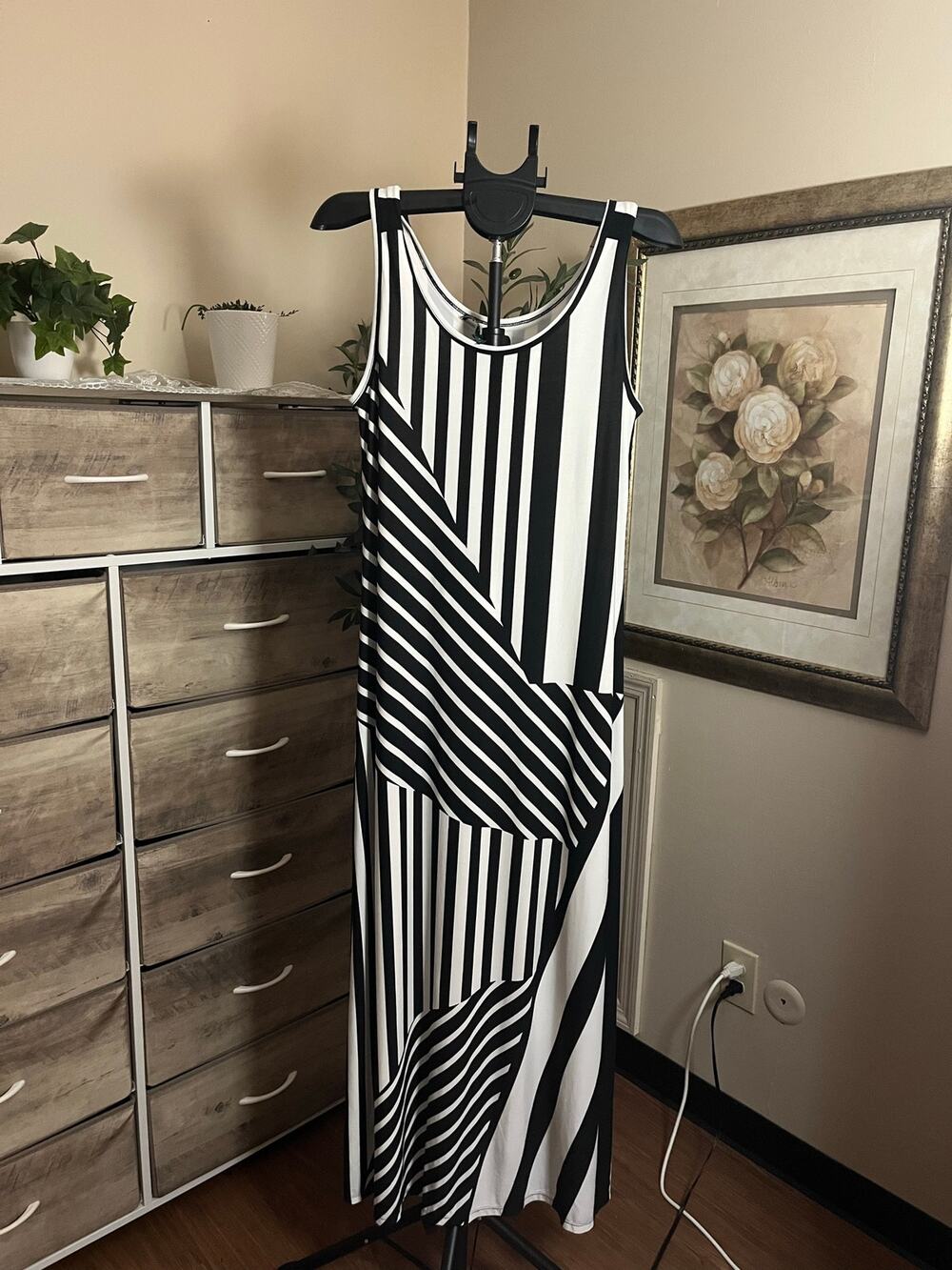 Lauren Ralph Lauren Women’s XL Black White Striped Geometric Maxi Dress